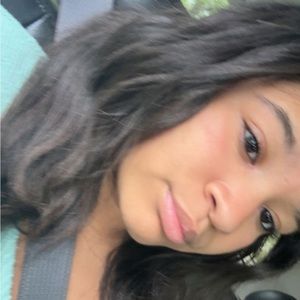 Meet your Posher, Marcella